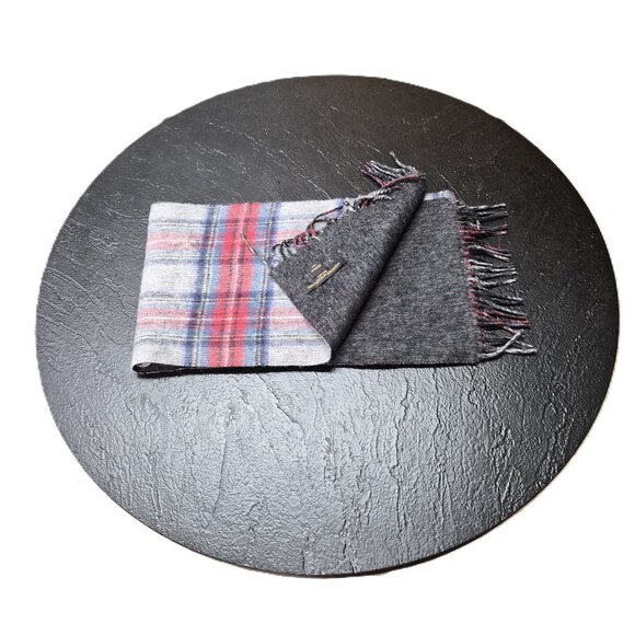 Stewart of Scotland Merino Wool Scarf – Reversible Plaid & Solid Fringe 25×172 - Picture 2 of 4